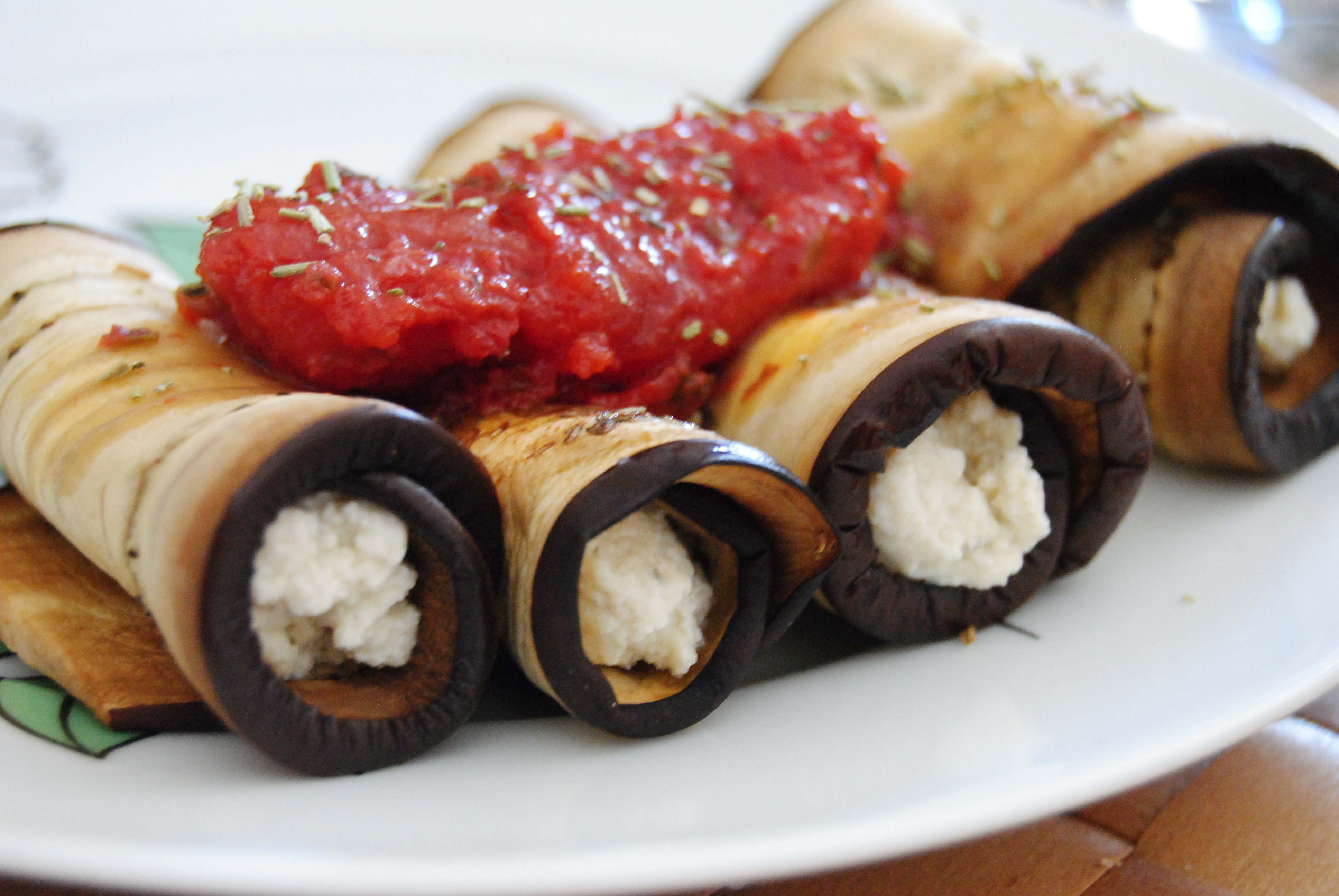 Involtini Di Melanzane Con Pomodori Secchi Ladyveg